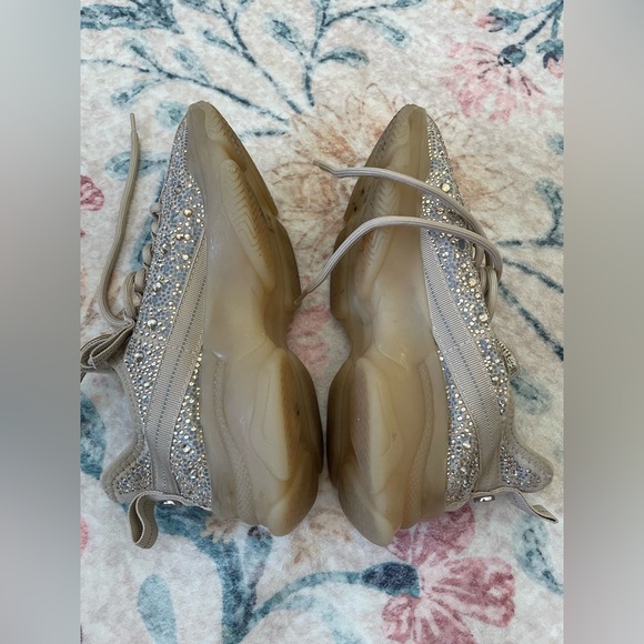 STEVE MADDEN Maxima Glitz Sneaker in Blush Size 7 (fits like a 6) - Picture 8 of 14